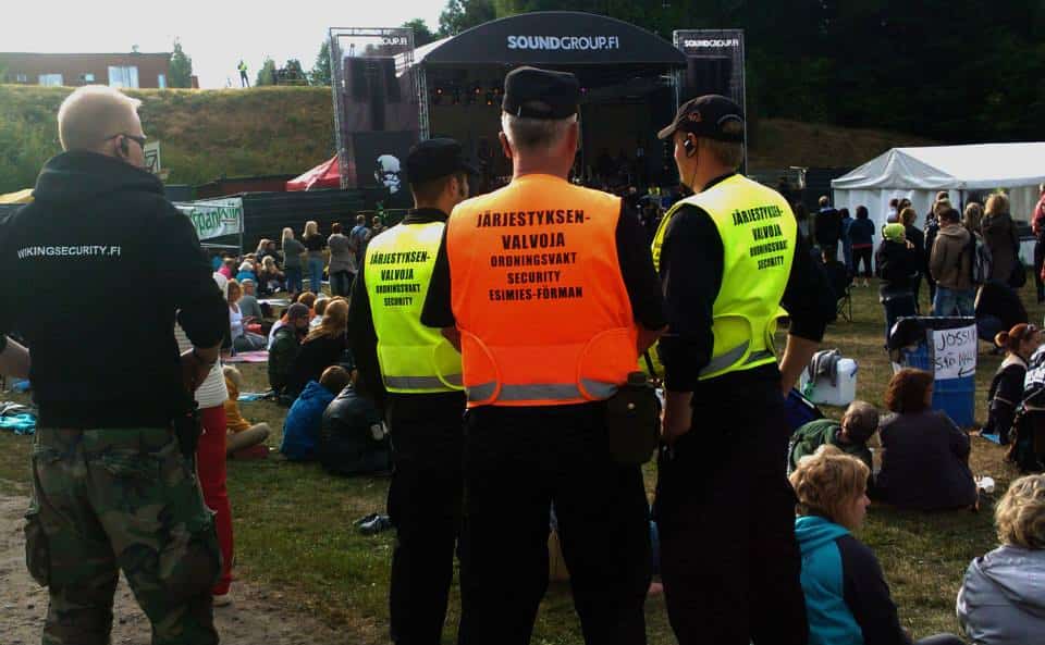 Järjestyksenvalvojat